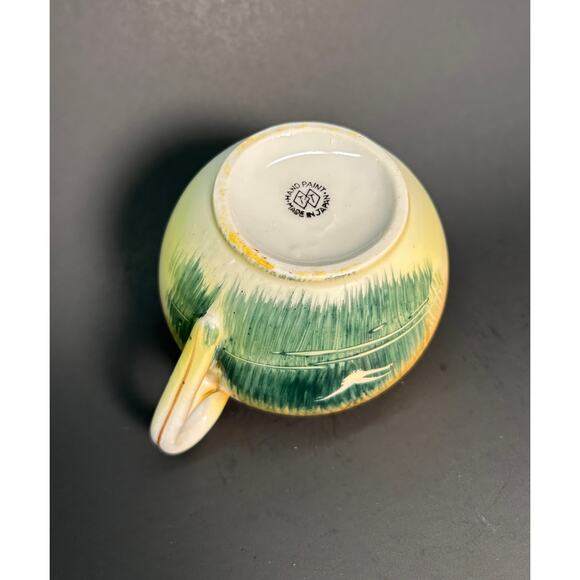 Takito Porcelain Creamer with Swan, Hand Painted - Vintage Midcentury Japan - Picture 3 of 5